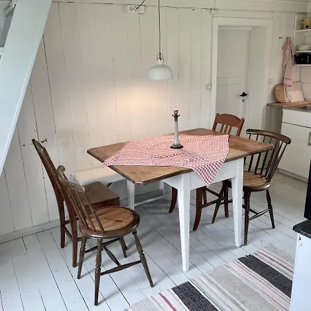 Grandmothers Cosy Farmhouse Fredvang Exterior photo